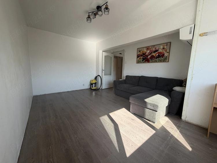 Apartament cu 2 camere decomandat în Ștrand
