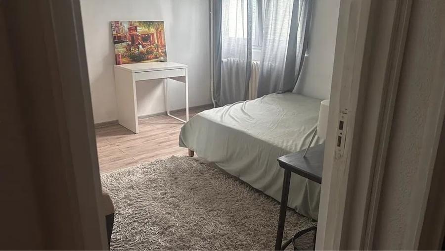 Apartament cu 3 camere decomandat, mobilat în Dristor