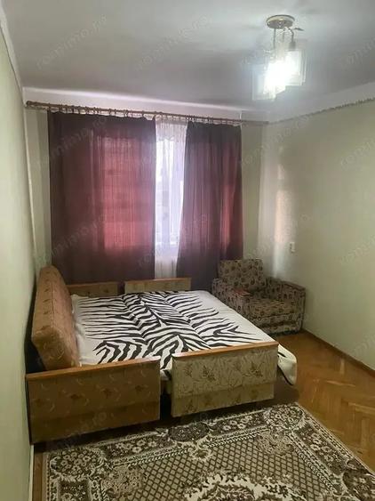 Garsonieră decomandată în Șagului