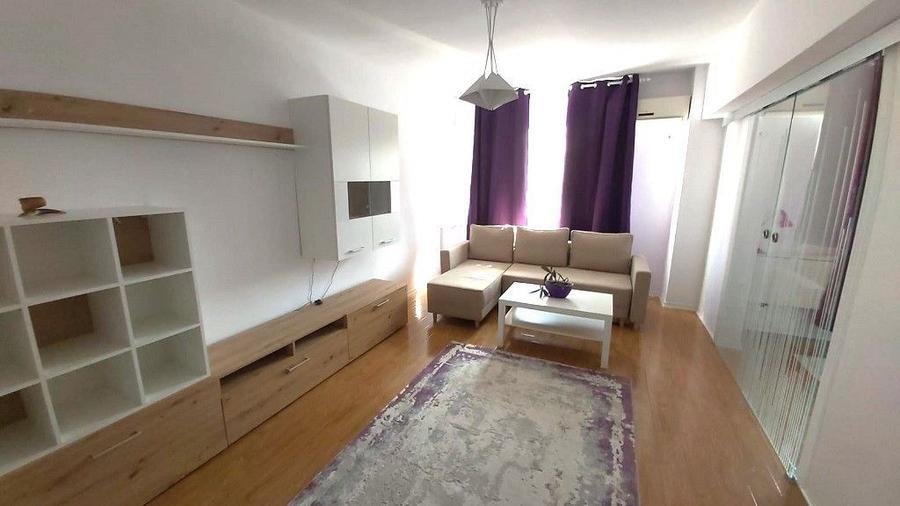 Apartament cu 3 camere în Armeneasca