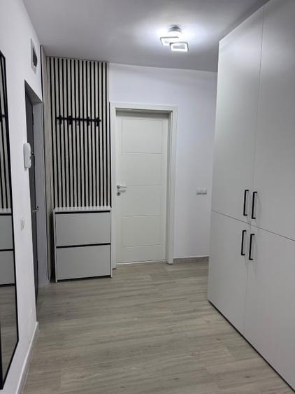 Apartament cu 2 camere decomandat, mobilat în Dâmbul Rotund