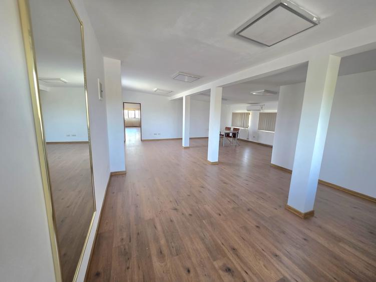 Birou, de 150 mp, în Chitila