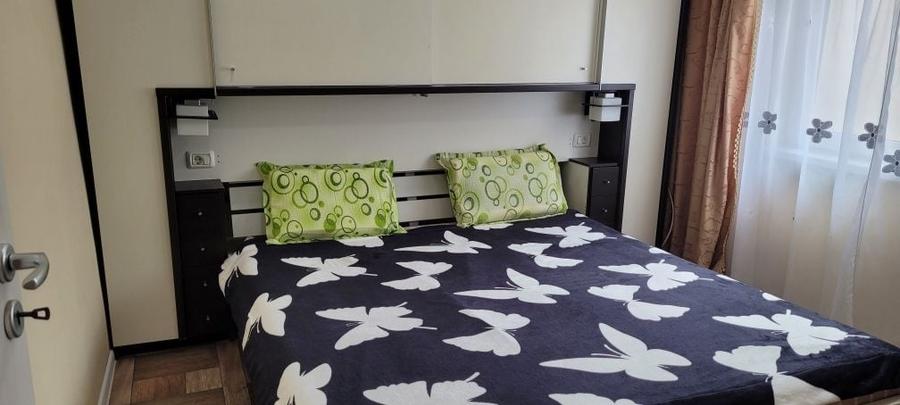 Apartament cu 3 camere decomandat în Câlnic