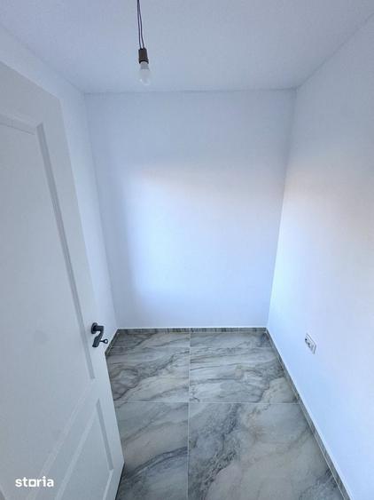 Casă cu 4 camere cu Teren 300 Mp în Bucium