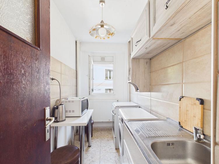 Apartament cu 2 camere decomandat în Dorobanți