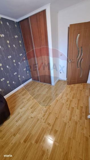 Apartament cu 2 camere decomandat, mobilat în Sud