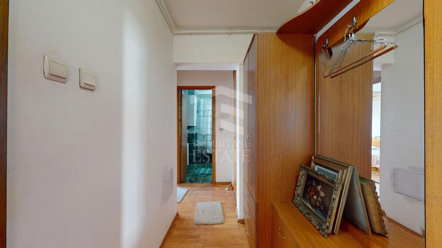 Apartament cu 2 camere decomandat, mobilat în Titan