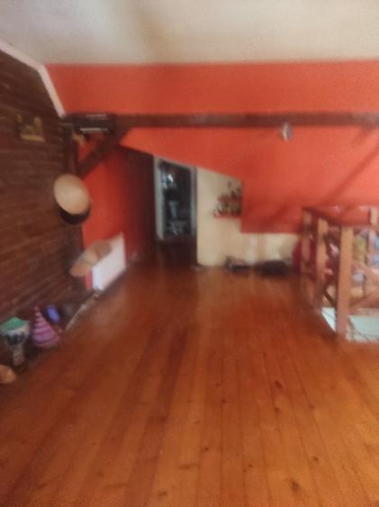 Casă cu 3 camere cu Teren 600 Mp în Central