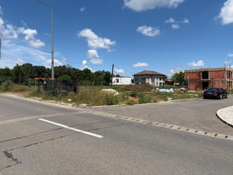 Teren Construcții intravilan de 514 mp, în Central
