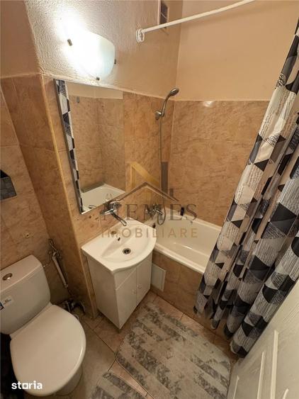Apartament cu 2 camere nedecomandat în Săsar