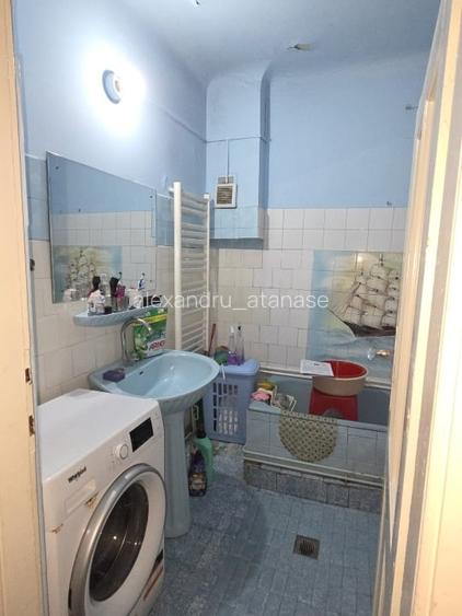 Casa de vanzare zona Colentina (aproape Sectia 28 Politie)
