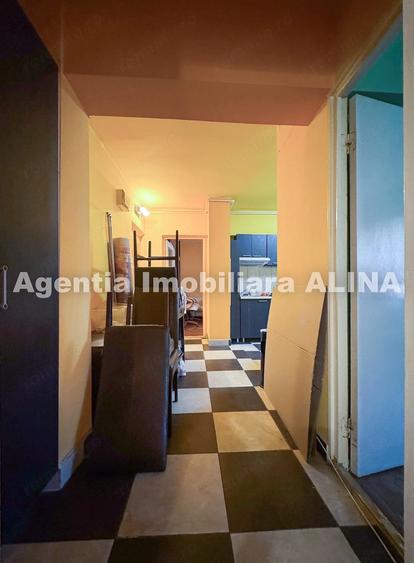 Apartament cu 2 camere decomandat în Decebal