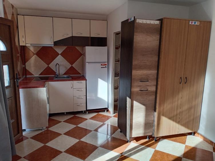 Garsoniera de inchiriat - 2