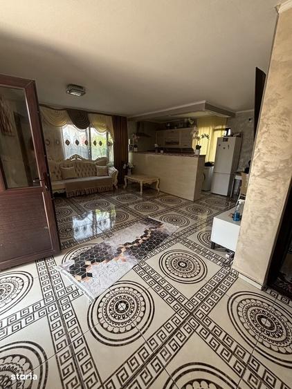 Casă cu 3 camere cu Teren 180 Mp în Central