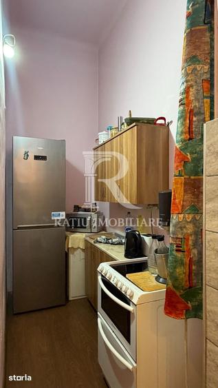 Apartament cu valoare arhitecturala | 2 unita?i | Poten?ial investi?ie - 8