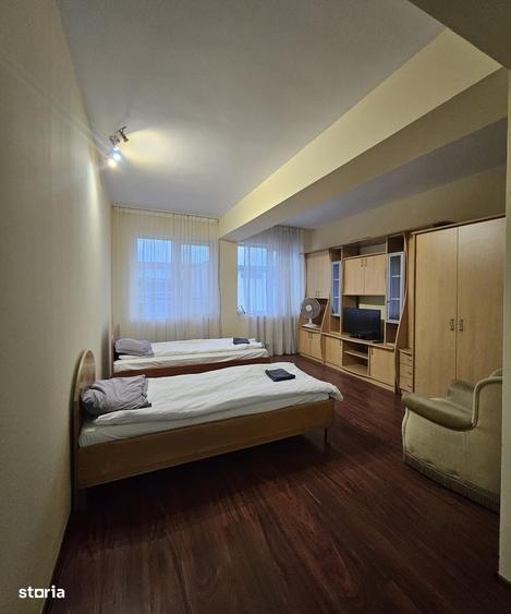 Apartament cu 3 camere decomandat în Iosia