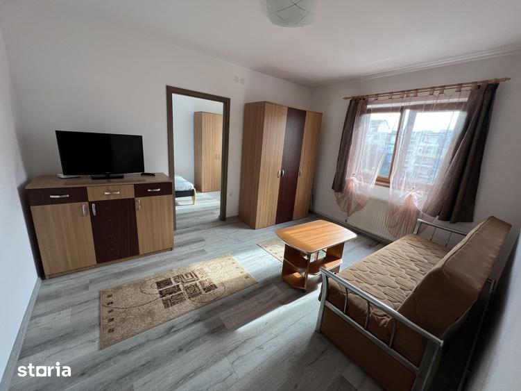 INCHIRIEZ APARTAMENT 2 CAMERE RENOVAT CEDONIA - 8