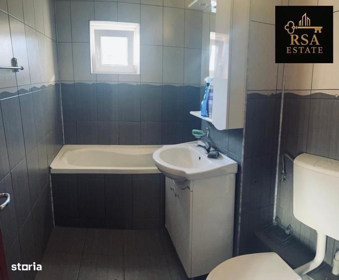 Apartament cu 3 camere decomandat în Lenin Sud