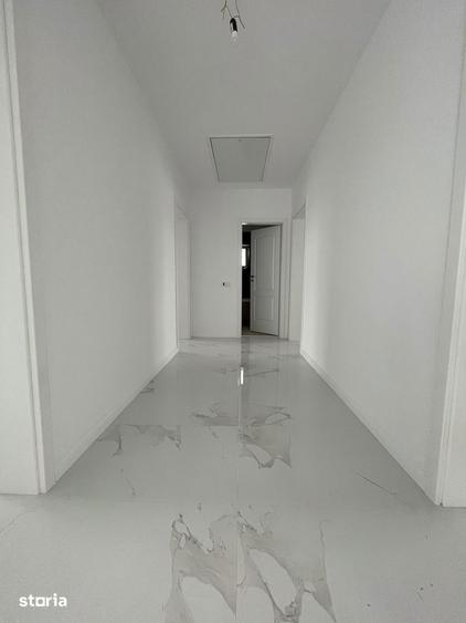 Casă cu 4 camere cu Teren 350 Mp în Clinceni