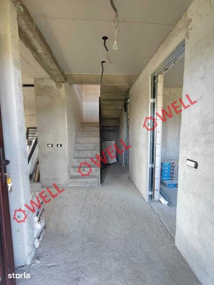 Casă cu 4 camere cu Teren 1122 Mp în Ozun