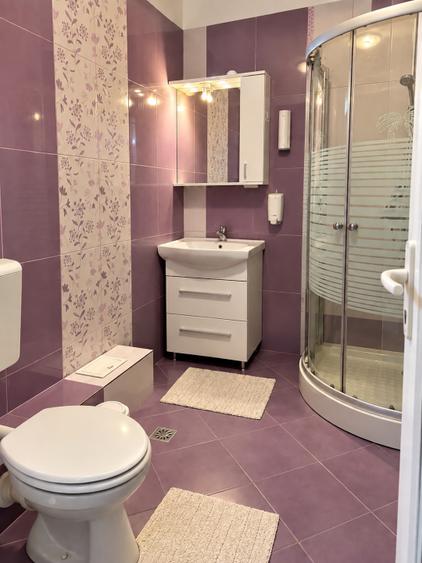 Apartament cu 2 camere semidecomandat, mobilat în Micălaca