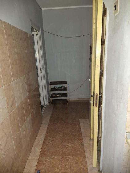 Apartament cu 2 camere semidecomandat, mobilat în Central