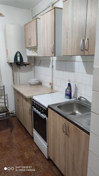 Apartament cu 2 camere decomandat în Cetate