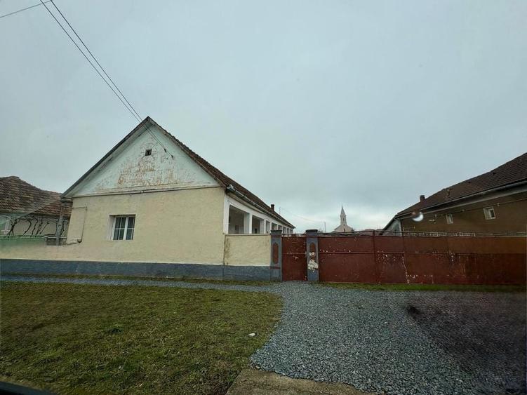Casă cu 3 camere în Livada