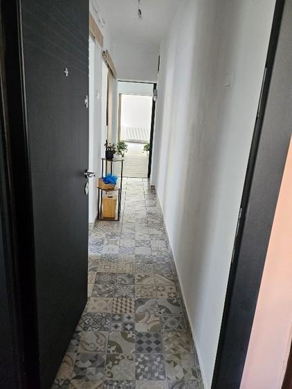 Apartament cu 2 camere semidecomandat în Decebal