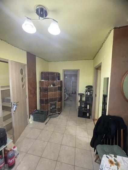 Casă cu 3 camere cu Teren 658 Mp în Central