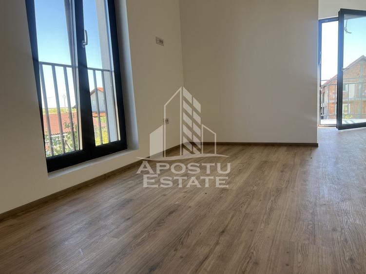 Casă individuală cu 4 camere cu Canalizare în Beregsău Mare