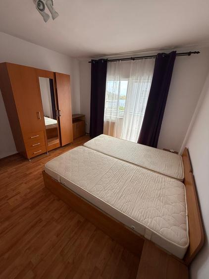 Apartament cu 2 camere decomandat în Zorilor
