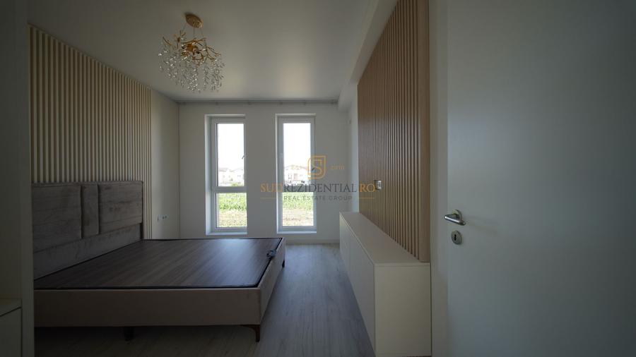 Casă individuală cu 4 camere cu Piscina în Central