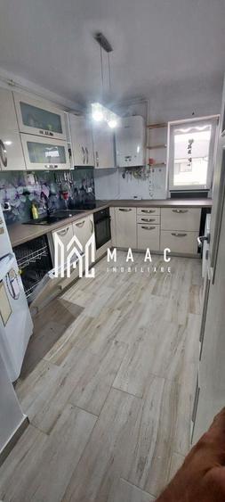 Apartament cu 3 camere decomandat, mobilat în Șelimbăr