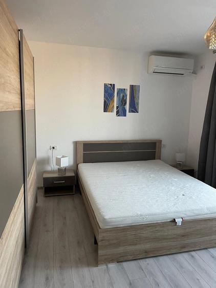 Apartament cu 2 camere decomandat în Dumbrăvița