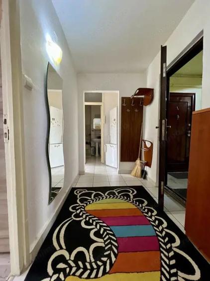 Apartament cu 2 camere decomandat, mobilat în Lipovei