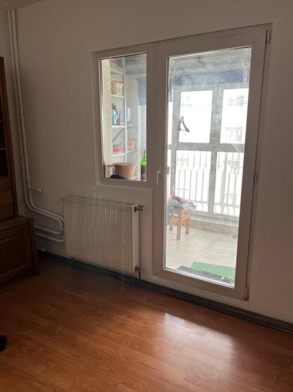 Apartament cu 4 camere în Central