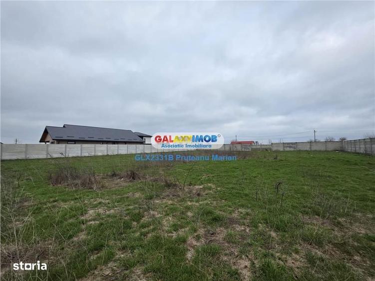 Teren de 1700 mp, în Fundeni