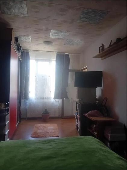 Casă cu Teren 300 Mp în Central