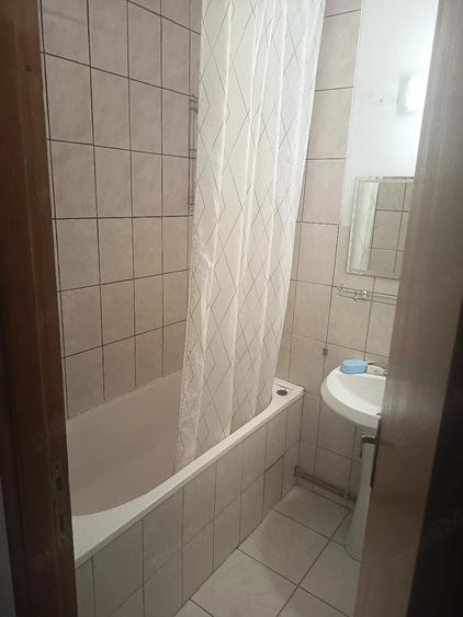 Apartament cu 2 camere decomandat în Drumul Taberei