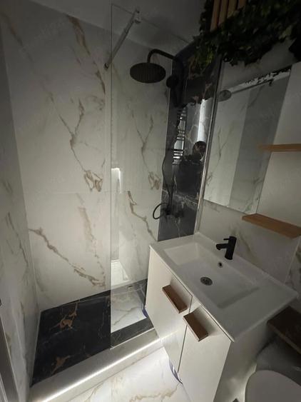 Proprietar vand apartament cu 2 camere, etaj 2 - 4