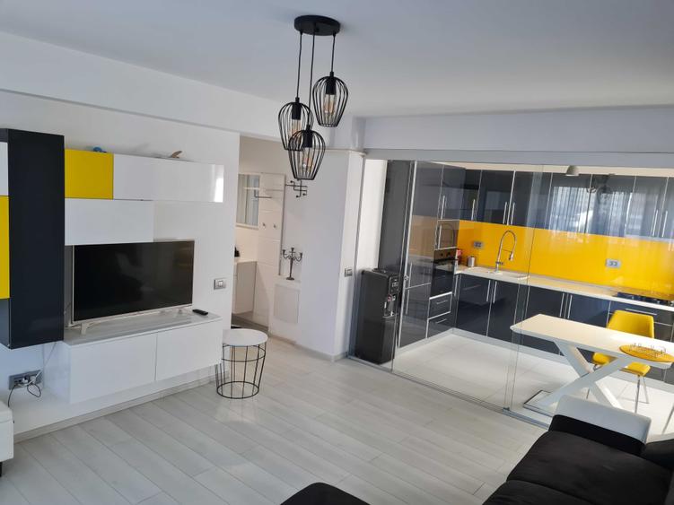 Apartament cu 3 camere decomandat în Chiajna