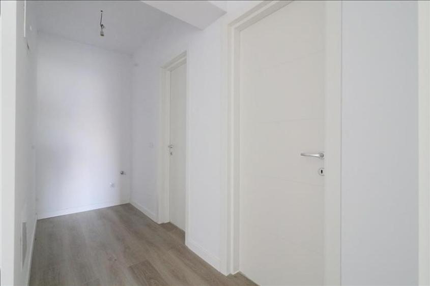 Apartament cu 2 camere decomandat în Dacia