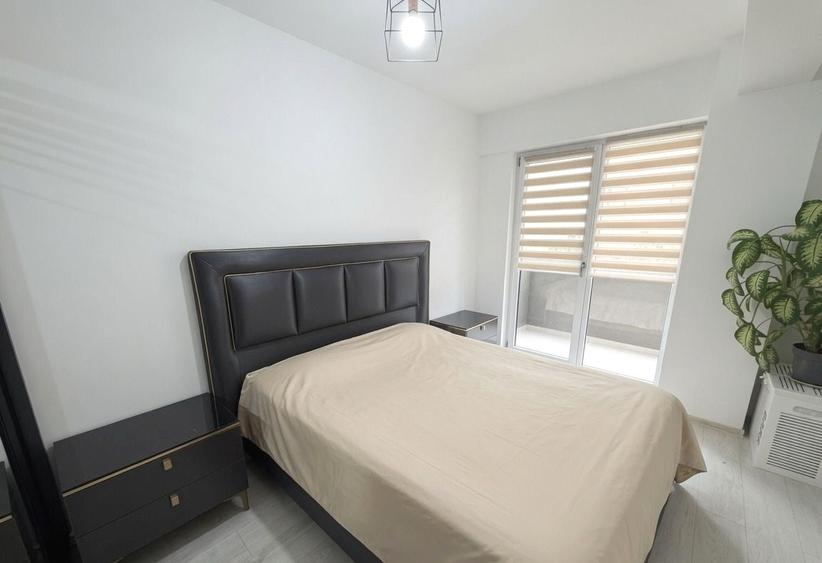 Apartament cu 3 camere decomandat în Valea Adâncă
