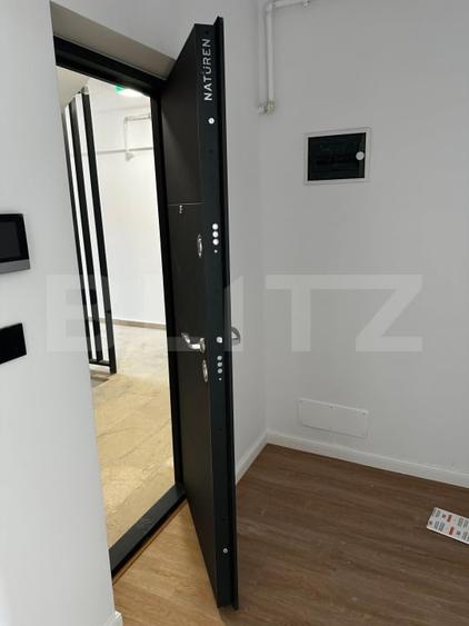 Apartament cu 2 camere semidecomandat în Independenței