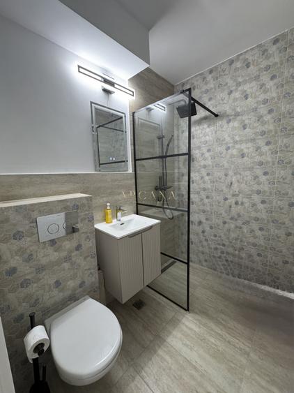 Apartament cu 3 camere semidecomandat, mobilat în Grigorescu