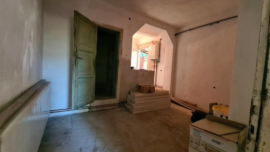 Apartament la casa de renovat  | 3 camere | 88 mp util | 2 terase - 14