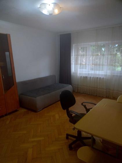 Dau in chirie apartament decomandat 2 camere mobilat/utilat - zona centrala/Emanuel/Lotus 2 - 2