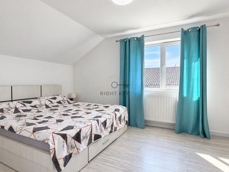Casă individuală cu 9 camere cu Teren 600 Mp în Domnești