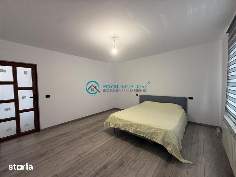 Casă cu 5 camere cu Teren 3700 Mp în Boldești